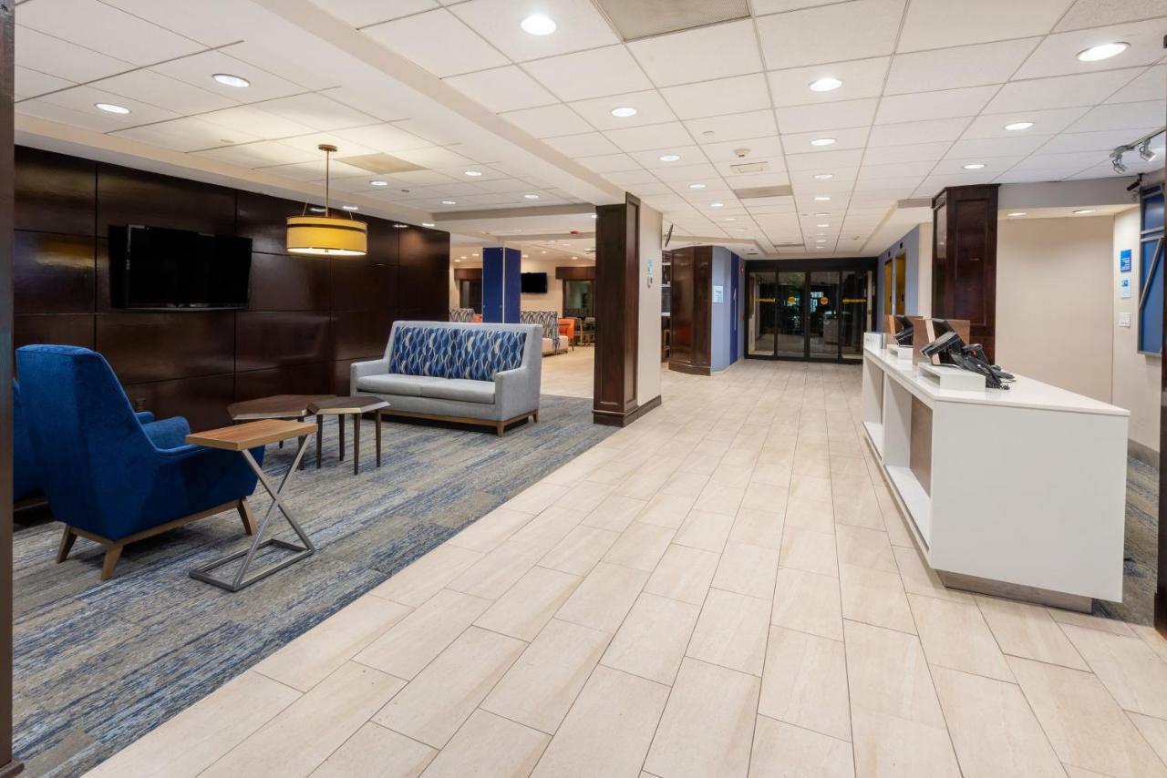 Holiday Inn Express Philadelphia Ne-Bensalem By Ihg Εξωτερικό φωτογραφία