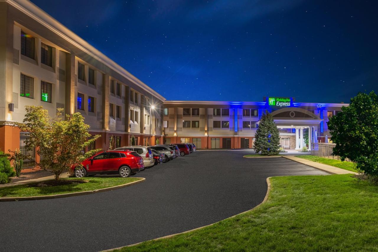 Holiday Inn Express Philadelphia Ne-Bensalem By Ihg Εξωτερικό φωτογραφία