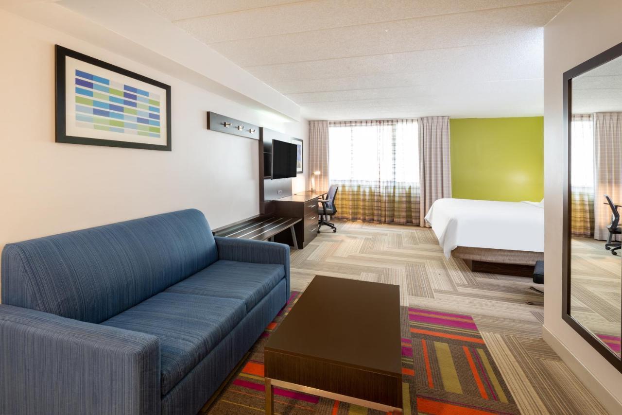 Holiday Inn Express Philadelphia Ne-Bensalem By Ihg Εξωτερικό φωτογραφία